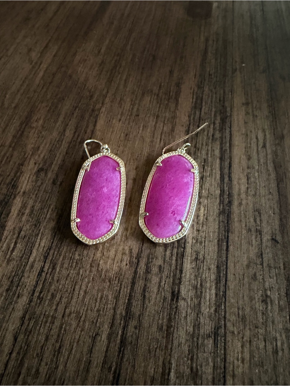 Kendra Scott Gold Frame Fuchsia Drop Earrings